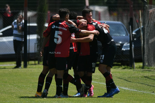 La reserva de Newells ganó 1 a 0 con gol de Panchito González.