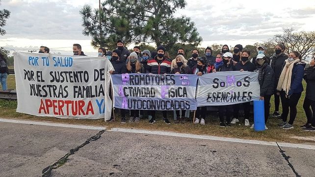 El grupo de promotores de la actividad física habían realizado el corte en la Ruta 168.&nbsp;