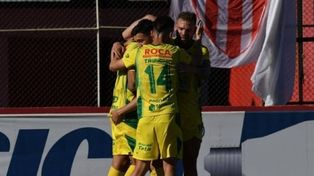 Defensa y Justicia derrotó a Unión en el 15 de Abril