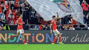 Di María le dio la victoria a Benfica en la Liga de Europa