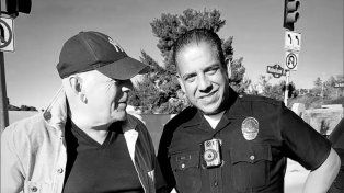 Reapareció Bruce Willis agradeciendo a policías de Los Ángeles