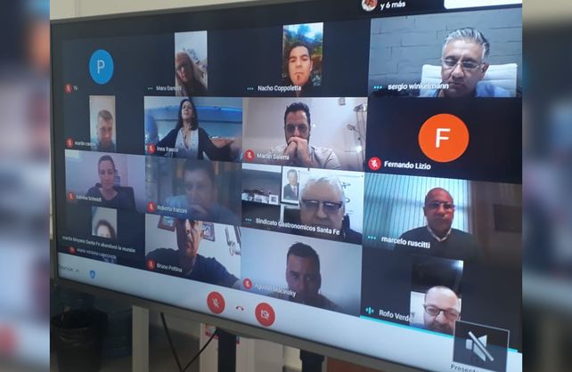 Por protocolos Covid-19. Encuentro virtual del gobierno provincial con referentes de distintos sectores con el objetivo de intensificar controles.&nbsp;