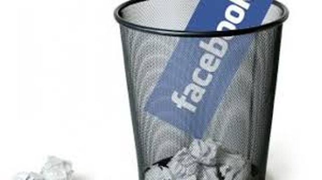 Hoy en día incluso los jóvenes confiesan que no siempre tienen tiempo para meterse en Facebook y leer todas las actualizaciones que hay.