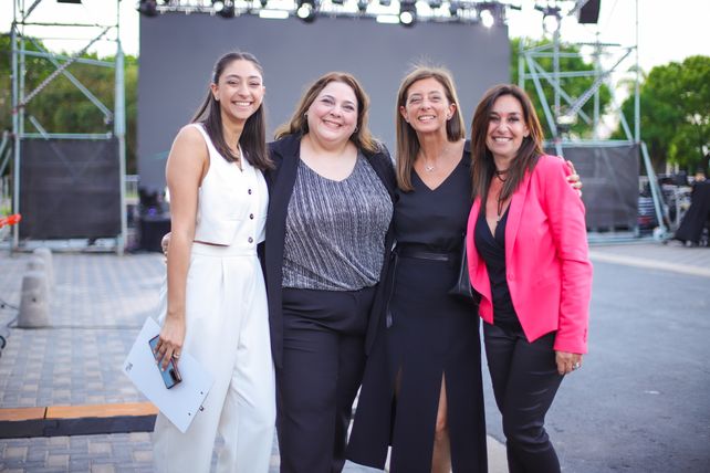 Agustina Solans, Natalia Velasco, Cintia Caruso y Fabiana Tosini