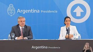 El Presidente encabezó un acto en Casa Rosada con la titular del PAMI﻿.