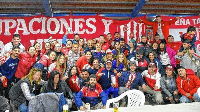 Las Agrupaciones y Peñas de Unión compartieron un almuerzo en La Tatenguita