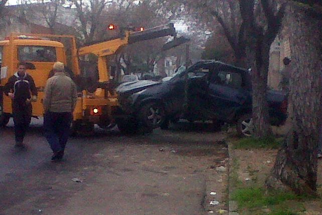 Chocó contra un árbol, se fugó del Cullen y luego fue detenido
