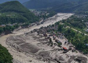 Nepal: ya hay 332 muertos y 1.400 desaparecidos por inundaciones y aludes