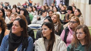 La jornada estará a cargo del equipo local de niñez y que también disertará Paulina Bais, psicóloga egresada de la UNR con arduo recorrido en el ámbito de las niñeces y adolescencias.&nbsp;