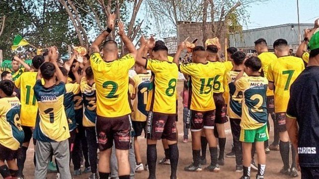 Vecinal Gálvez se coronó campeón del ascenso de la Liga Vecinal Gálvez se coronó campeón del ascenso de la Liga