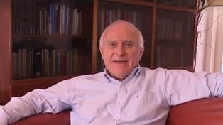 Lifschitz grabó un video en su casa, donde guarda reposo, pero está en contacto con el gobierno