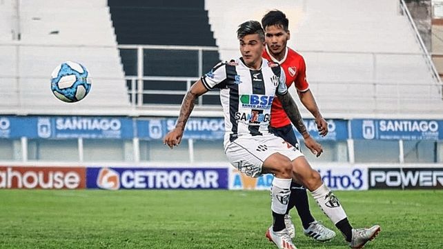 Abel Argañaraz reemplazará al lesionado Riaño en Central Córdoba para recibir a Colón.