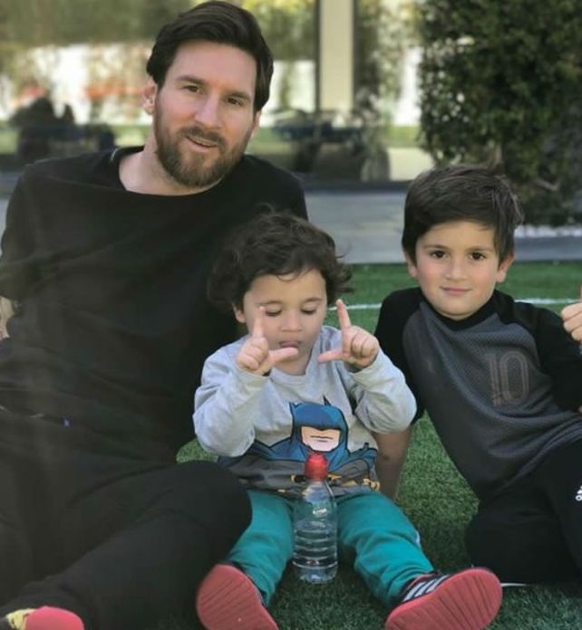 Messi celebró las Pascuas y compartió una foto en familia