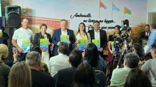 Con una atractiva cartelera artística se presentó en Ambrosetti la 11° Fiesta de la Confraternidad 2026