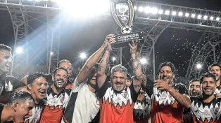 Con varias leyendas