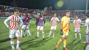 Unión y una pronunciada curva descendente