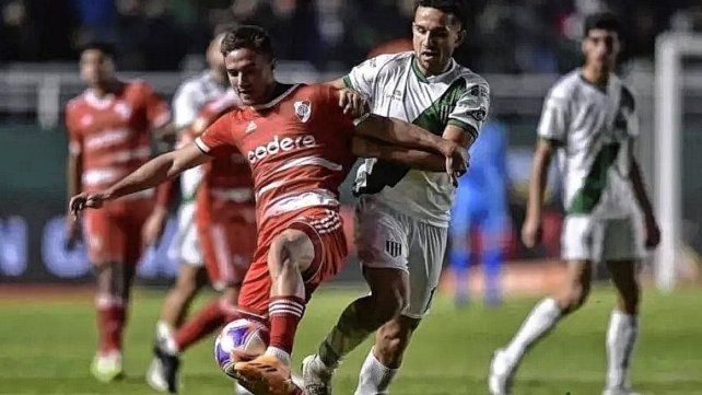 River buscará dejar atrás una agitada semana en busca del triunfo ante Banfield River buscará dejar atrás una agitada semana en busca del triunfo ante Banfield