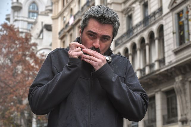 Luciani es el mayor intérprete de armónica de la actualidad en Argentina.