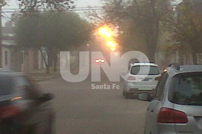 Visibilidad reducida por la presencia de niebla en rutas y calles