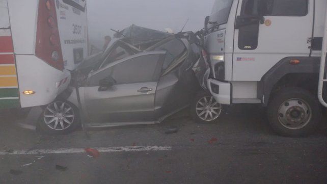 Un choque en cadena dejó como saldo varios heridos en Ruta 12.