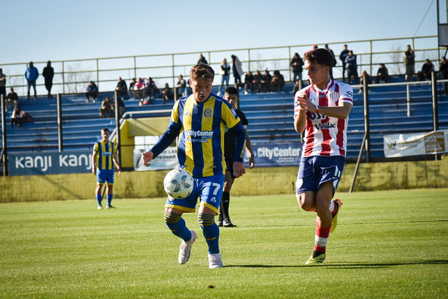 Lucas Ramos López hizo el segundo gol de Central que ya está en cuartos de final del Torneo Proyección.