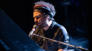 Raly Barrionuevo vuelve a Paraná con un show en el Teatro 3 de Febrero