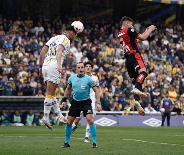 El Central de Tevez le ganó el clásico a Newells con gol del pibe Veliz