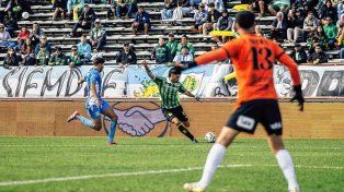 Aldosivi igualó 0-0 con Estudiantes de Río Cuarto.