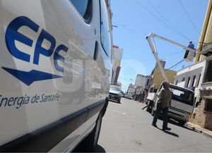 La EPE deberá adecuar su reglamento a la Ley de Defensa del Consumidor