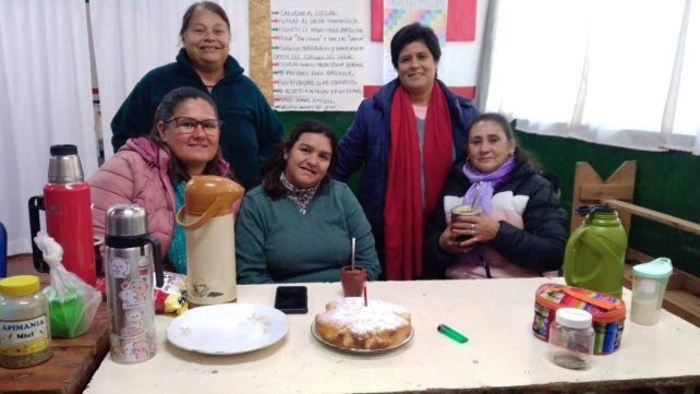 Norma Benitez es docente, le da clases a su madre y coordina talleres de reciclado