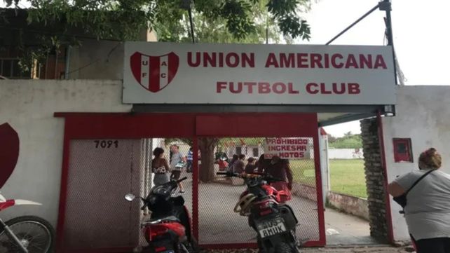 Violencia en un partido de sexta división de la Liga Rosarina: dos adolescentes internados
