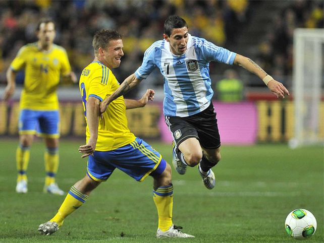 Argentina fue superior y venció a Suecia