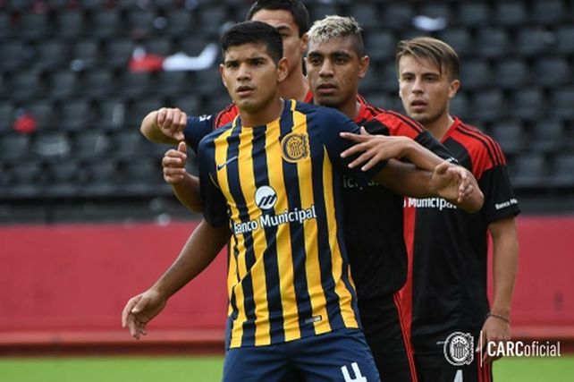 Por la huella del Loncho. Nahuel Gómez reconoció el gran esfuerzo de su madre para que él jugara.