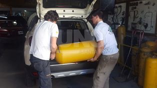 En la provincia se convierten a GNC 33 vehículos por día
