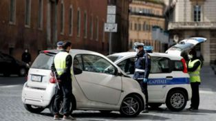 Un hombre fue condenado por pagar para que le rompieran los dedos a su hijo por ser gay 