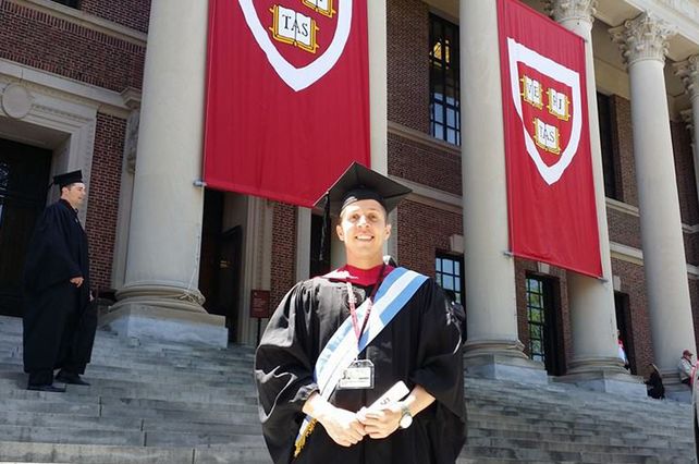 Desde barrio Barranquitas a ser graduado de Harvard