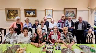La promoción 1955 del Superior de Comercio celebró su 70º aniversario con un almuerzo en el restaurante del Colegio de Escribanos.&nbsp;