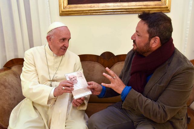 Analizan instalar una réplica de la Capilla Sixtina en el país