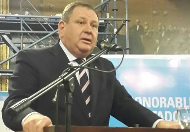 Se bajó Rogel y la UCR se queda sin candidato a gobernador