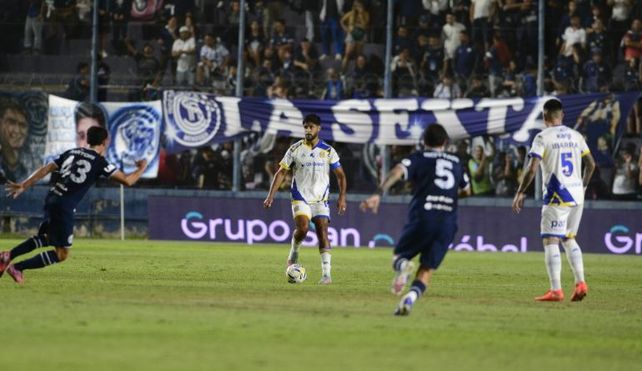 Mallo jugó en Mendoza después de siete partidos ausentes. El zaguero central está con una molestia.