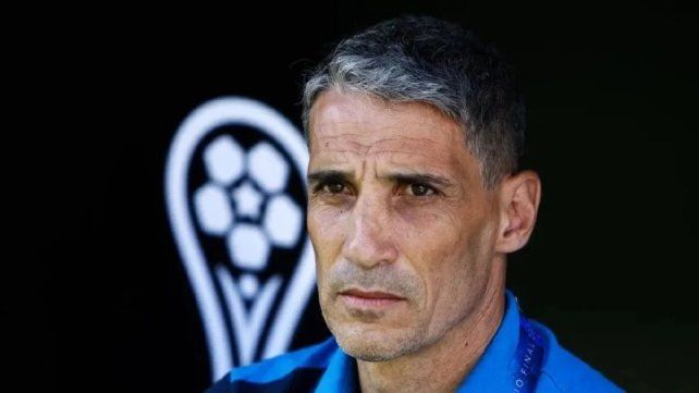 Juan Pablo Vojvoda será el DT del Santos de Neymar para buscar escapar del descenso.