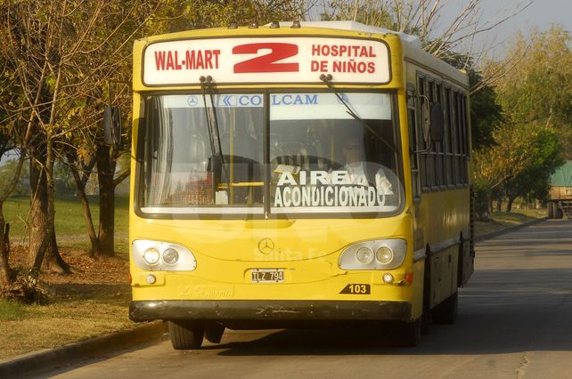 Conflicto. La extensión del recorrido de la Línea 2 hasta Colastiné desencadenó reclamos en El Pozo.