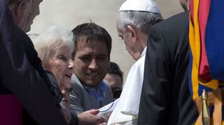 El Papa llegó a Corea del Sur en una histórica visita a las periferias
