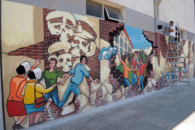 Se inaugura el mural “Sueños compartidos”