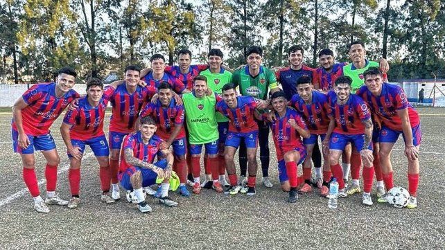 La Perla del Oeste goleó y se mantiene como único líder del campeonato.