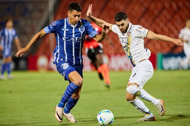 Godoy Cruz ganó en Mendoza por la Sudamericana.