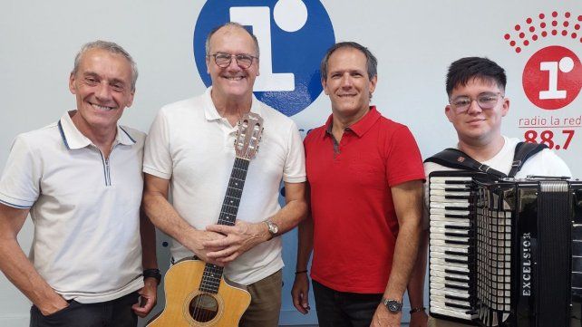 Los Musiqueros Entrerrianos tocaron en vivo en radio La Red Paraná