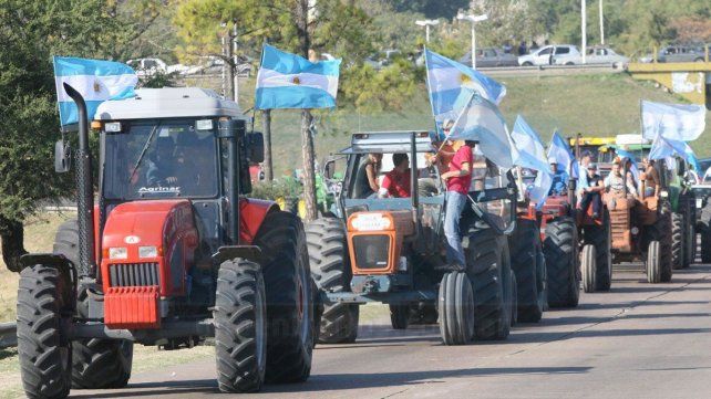 Tractorazo contra suba de retenciones y por previsibilidad&nbsp;