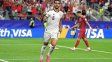 España superó sobre la hora a Portugal y avanzó a los cuartos de final del Mundial
