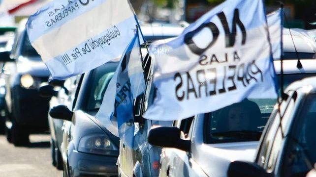 Este domingo desde las 15 horas la ciudad de Gualeguaychú marchará hasta el puente General San Martín para reivindicar el rechazo a las papeleras